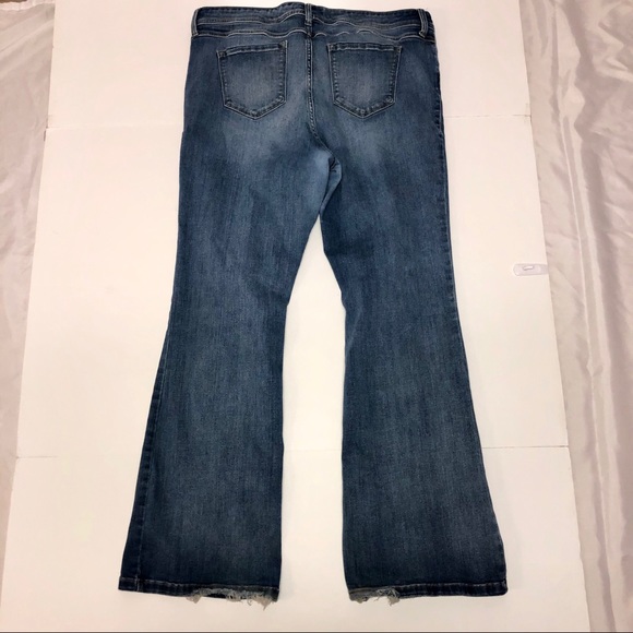 ***❌SOLD!❌***Torrid Luxe Bootcut Jeans Size 18 - Picture 8 of 9